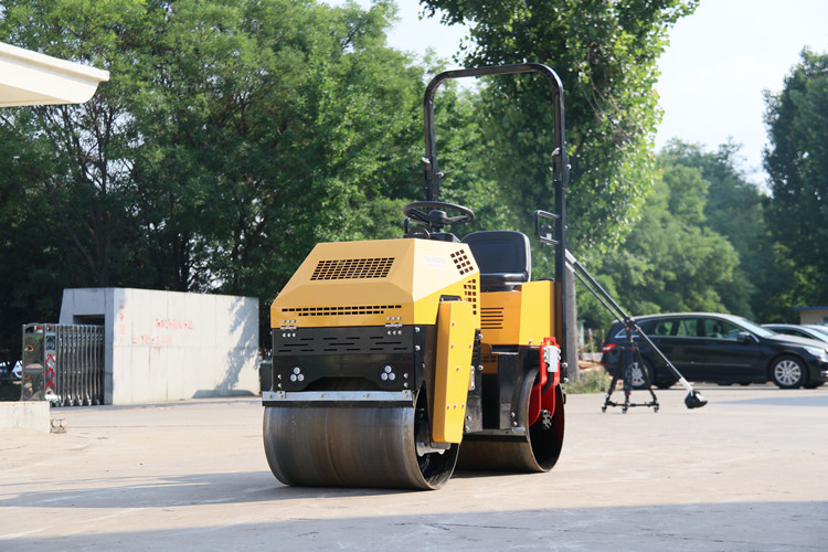 “明星款”小型壓路機(jī)，讓大家的選擇不再“迷路”！